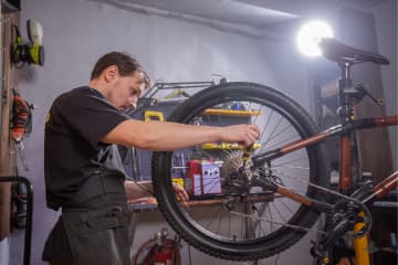 How to Change a Bike Tire and Tube: A Step-by-Step Guide