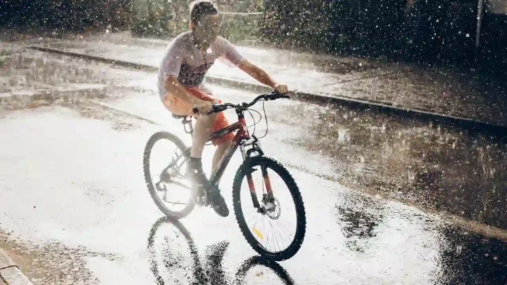 Hybrid Bike in Rain