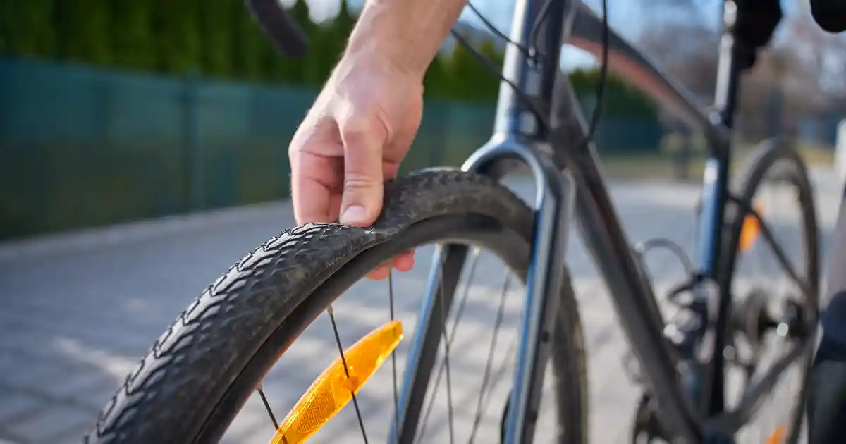 Hybrid Bike Tire Pressure Guide: Find Perfect PSI for Comfort